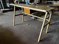 1 houten tafeltje - afbeelding 1 van  4