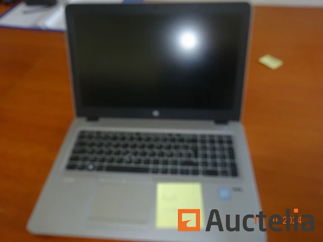 1 hp elite book laptop - afbeelding 1 van  1