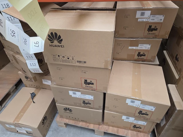 1 huawei sun2000-4ktl-i1 omvormer - afbeelding 3 van  6