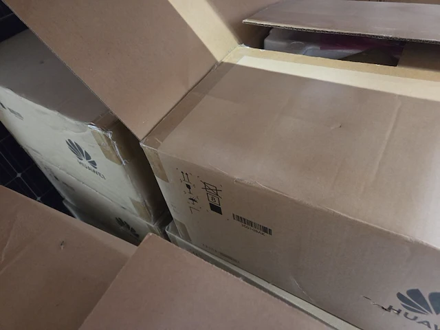 1 huawei sun2000-4ktl-m1 omvormer - afbeelding 6 van  6