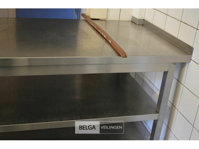 1 inox werk tafel 70 b x 80h x1,55 l - afbeelding 3 van  3