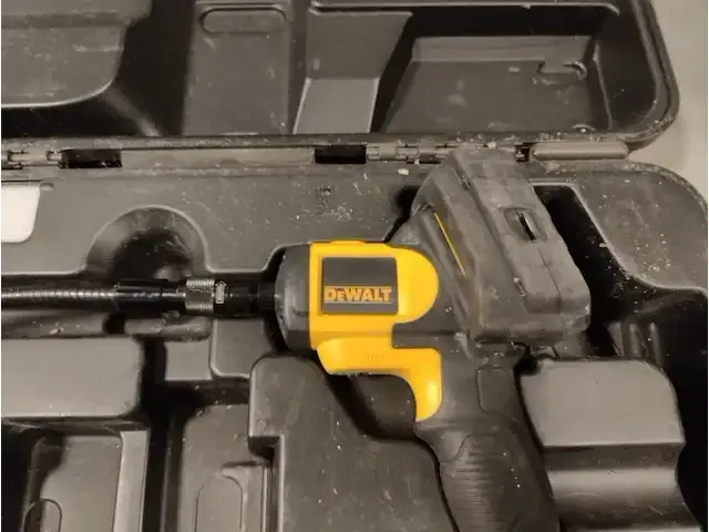 1 inspectietoestel dewalt dct410 - afbeelding 2 van  3