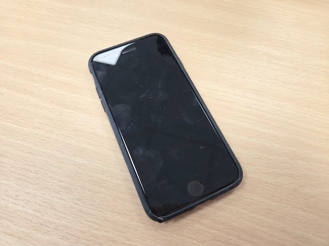 1 iphone - afbeelding 1 van  2