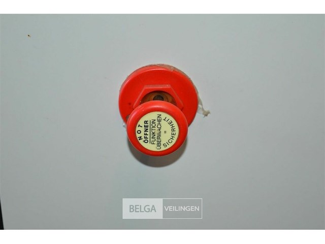 1 koelcel 2m op 2 m {zelf demonteren motor kan eenvoudig gedemonteerd worden} - afbeelding 7 van  7