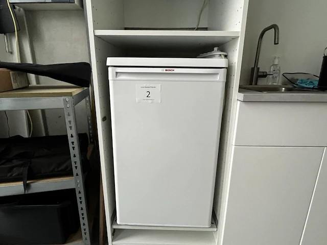 1 koelkastje bosch tafelmodel - afbeelding 1 van  3