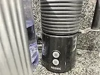 1 koffiemachine nespresso 9737 + melkschuimer - afbeelding 3 van  6
