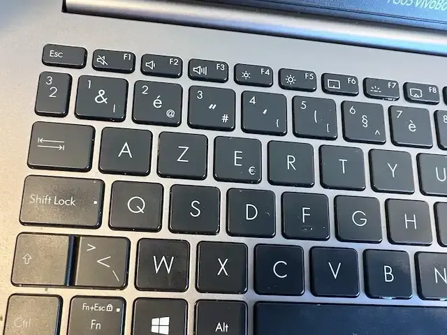 1 laptop asus vivobook s14 intel core i5 - afbeelding 6 van  8