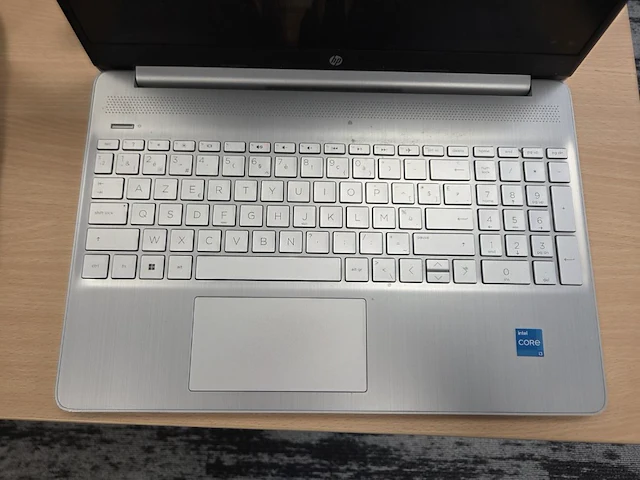 1 laptop hp - afbeelding 2 van  5