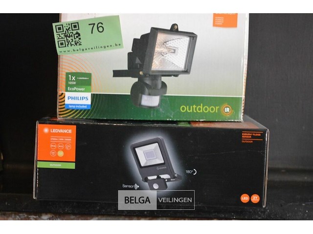 1 led + 1 hallogeen lamp met beweging censor - afbeelding 2 van  2