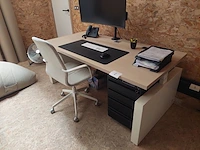 1 linak smartdesk | elektrisch zit-sta bureau - afbeelding 1 van  5