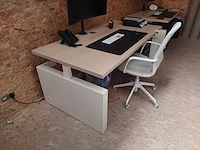 1 linak smartdesk | elektrisch zit-sta bureau - afbeelding 2 van  5