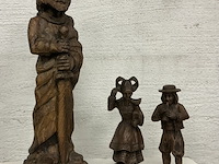 1 lot: 3 houten figuren - afbeelding 1 van  1