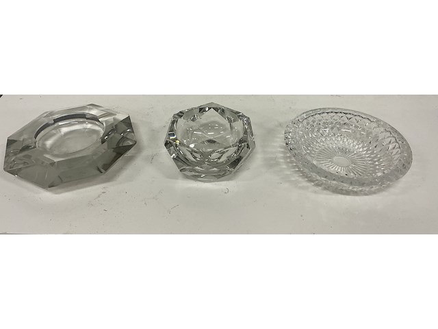 1 lot : 3 x kristallen asbakken - afbeelding 1 van  1