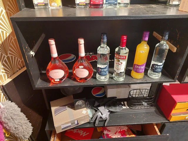1 lot alcoholische dranken + rookwaren - afbeelding 4 van  16
