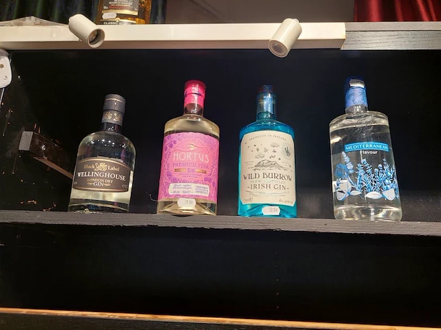 1 lot alcoholische dranken + rookwaren - afbeelding 8 van  16