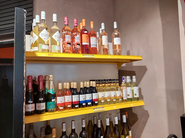 1 lot alcoholische dranken + rookwaren - afbeelding 14 van  16