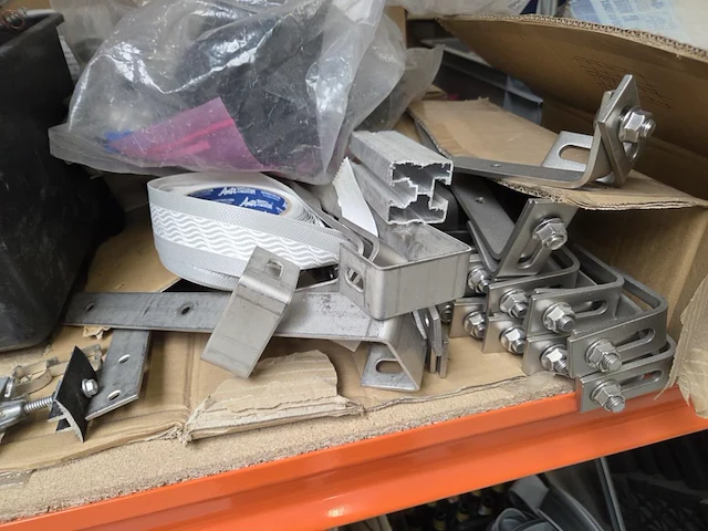 1 lot div bevestigingsmaterialen - afbeelding 2 van  20