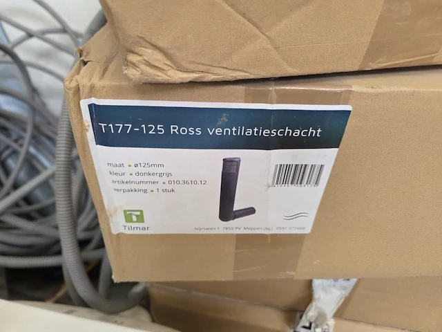 1 lot div buizen, ventilatieschachten en flexibels - afbeelding 8 van  17