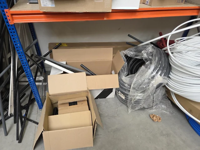 1 lot div buizen, ventilatieschachten en flexibels - afbeelding 15 van  17