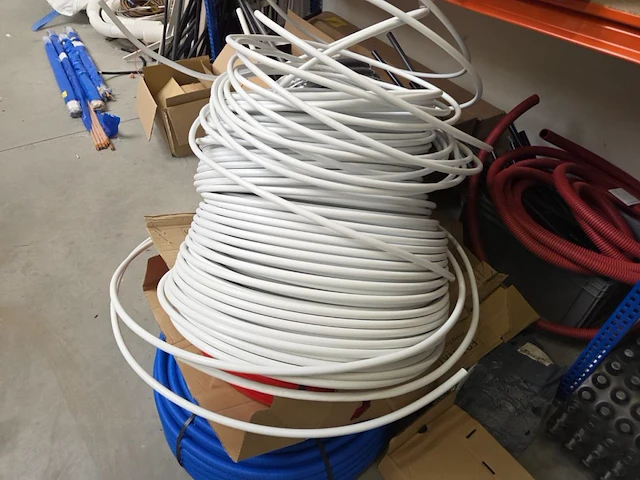1 lot div buizen, ventilatieschachten en flexibels - afbeelding 17 van  17