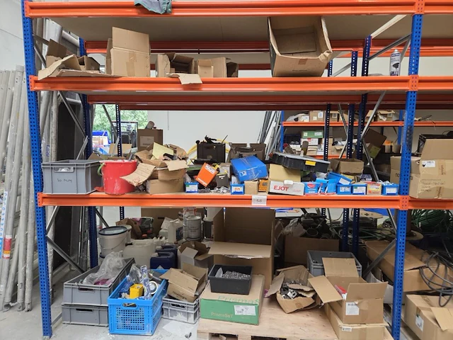 1 lot div schroeven, bevestigingsmaterialen ea - afbeelding 1 van  20