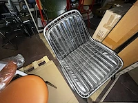 1 lot div stoelen + krukken - afbeelding 7 van  8