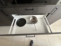 1 lot : inboedel appartement - afbeelding 13 van  35