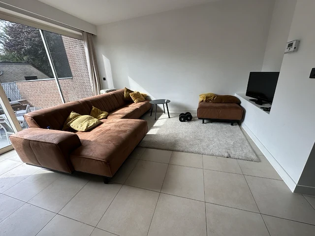 1 lot : inboedel appartement - afbeelding 2 van  35