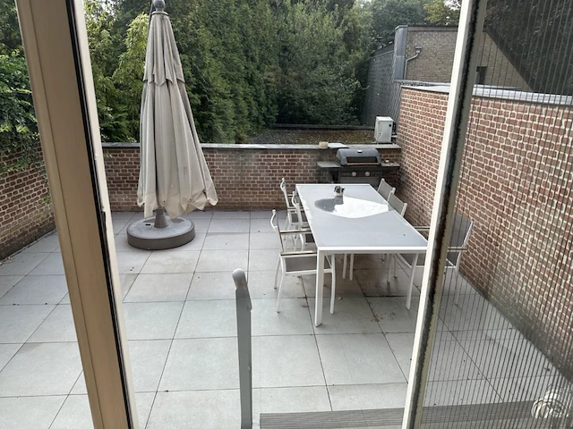 1 lot : inboedel appartement - afbeelding 3 van  35