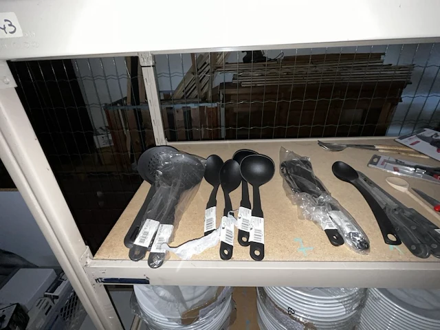 1 lot keukenmateriaal - afbeelding 7 van  13