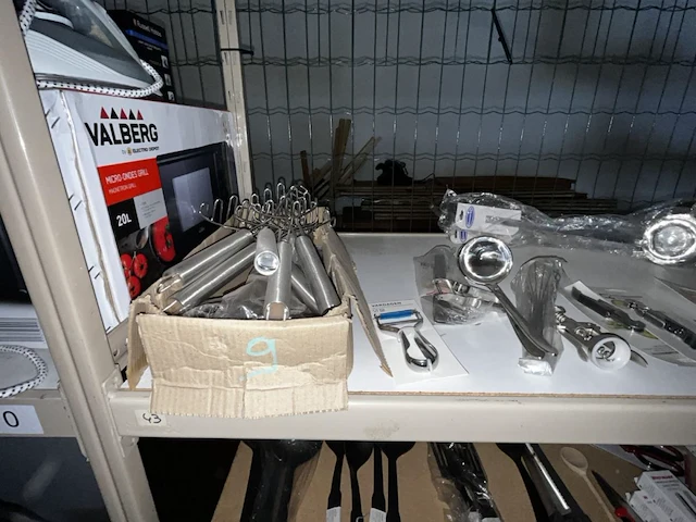 1 lot keukenmateriaal - afbeelding 8 van  13