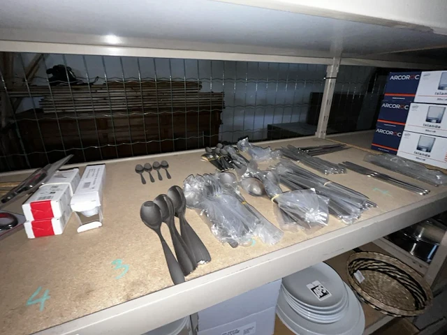 1 lot keukenmateriaal - afbeelding 9 van  13