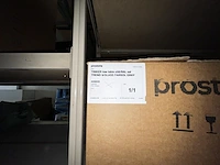 1 lot klapstoelen, lamp en tafel en krukken - afbeelding 4 van  6