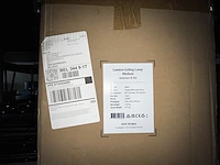 1 lot klapstoelen, lamp en tafel en krukken - afbeelding 5 van  6
