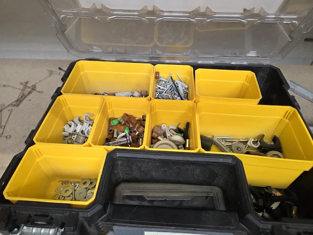 1 lot sorteerkoffers dewalt - afbeelding 2 van  3