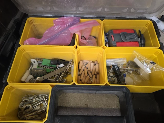 1 lot sorteerkoffers dewalt - afbeelding 3 van  3