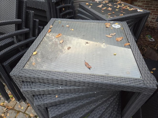 1 lot terrasmeubilair in wicker - afbeelding 11 van  18