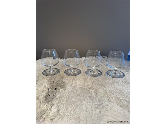 1 lot van 4 glazen - afbeelding 1 van  1
