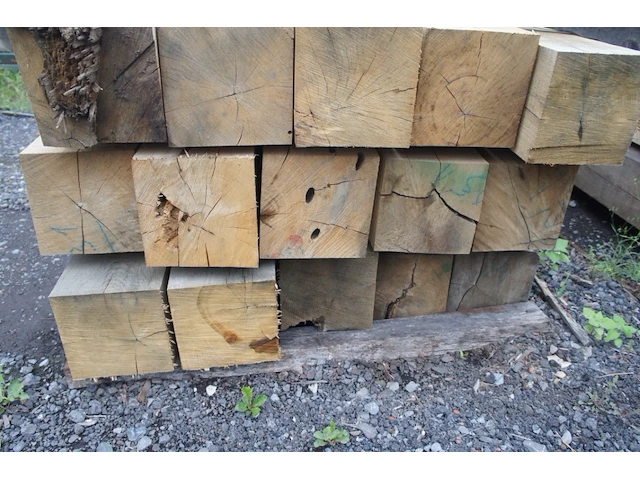 1 m³ eiken balken 200x200 - afbeelding 4 van  4