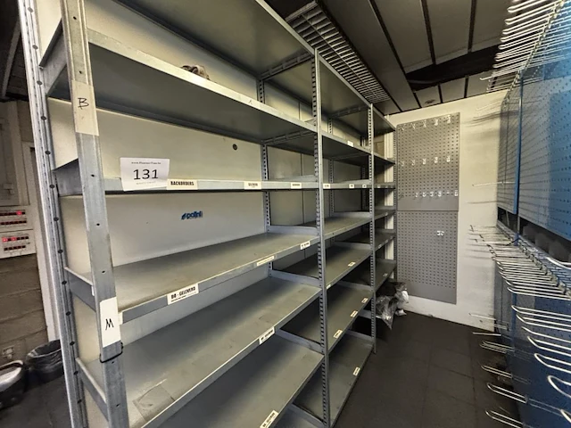 1 magazijnstelling - afbeelding 1 van  1