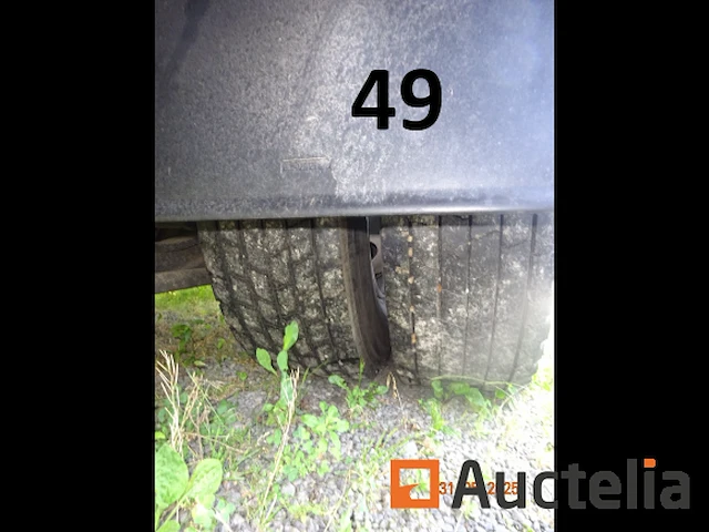 1 man vrachtwagen immat. 1gyg462, 1e inschrijving 02/06/2016, chassis 343950, 2 kentekenboekjes (thuis en voertuig), 1 identificatierapport. waarschuwing, voertuig niet getest vanwege batterijstoring, startte niet tijdens de expertise. een bezoek aan dit voertuig is aan te bevelen. - afbeelding 28 van  31