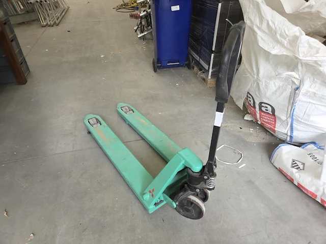 1 manuele transpallet mitsubishi me25mptp - afbeelding 1 van  4