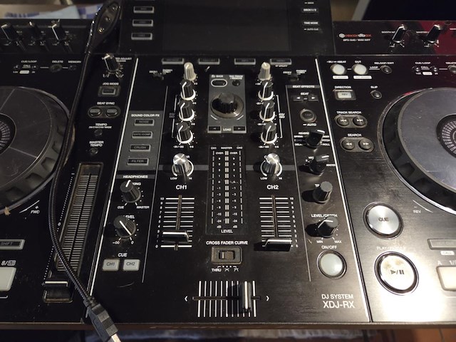 1 mengtafel pioneer dj system xdj-rx - afbeelding 6 van  7