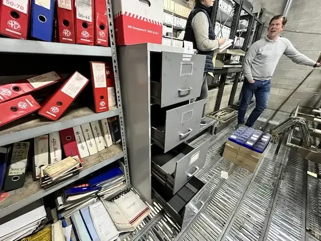 1 metalen dossierkast - afbeelding 3 van  4