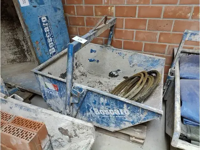 1 metalen kraanbak/container boscaro - afbeelding 1 van  3