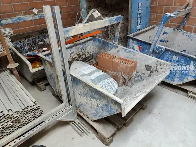 1 metalen kraanbak/container boscaro - afbeelding 1 van  4
