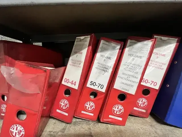 1 metalen rek met inhoud - afbeelding 4 van  5