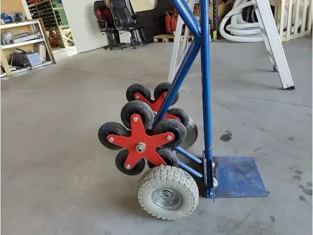 1 metalen steekwagen - afbeelding 2 van  3