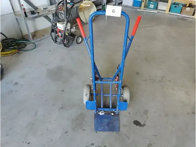 1 metalen steekwagen - afbeelding 3 van  3