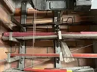 1 metalen wandrek inh div betonijzer en lasbagetten - afbeelding 5 van  6